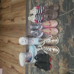 Lot 7, Size 9 Toddler 9T Tennis Shoes Snow Boots Slippers Sandals Dress Slip-ons